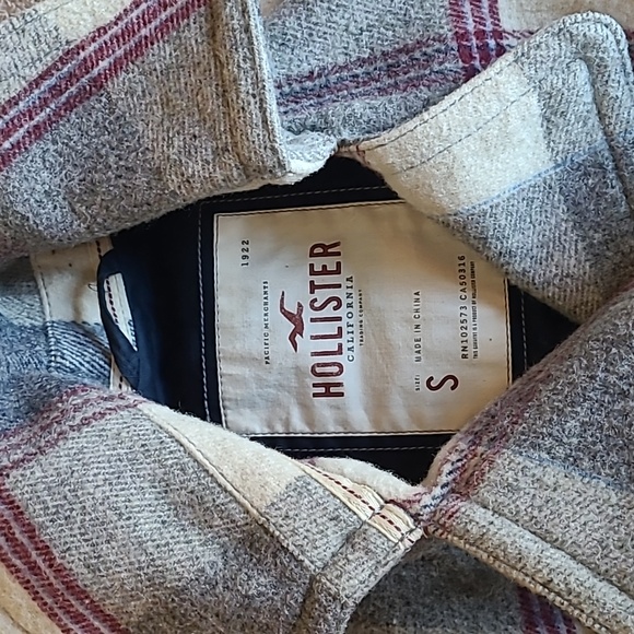 Hollister Women's Wool Blend Coat/ Double Breasted Plaid Short Jacket Size XS - Picture 2 of 13